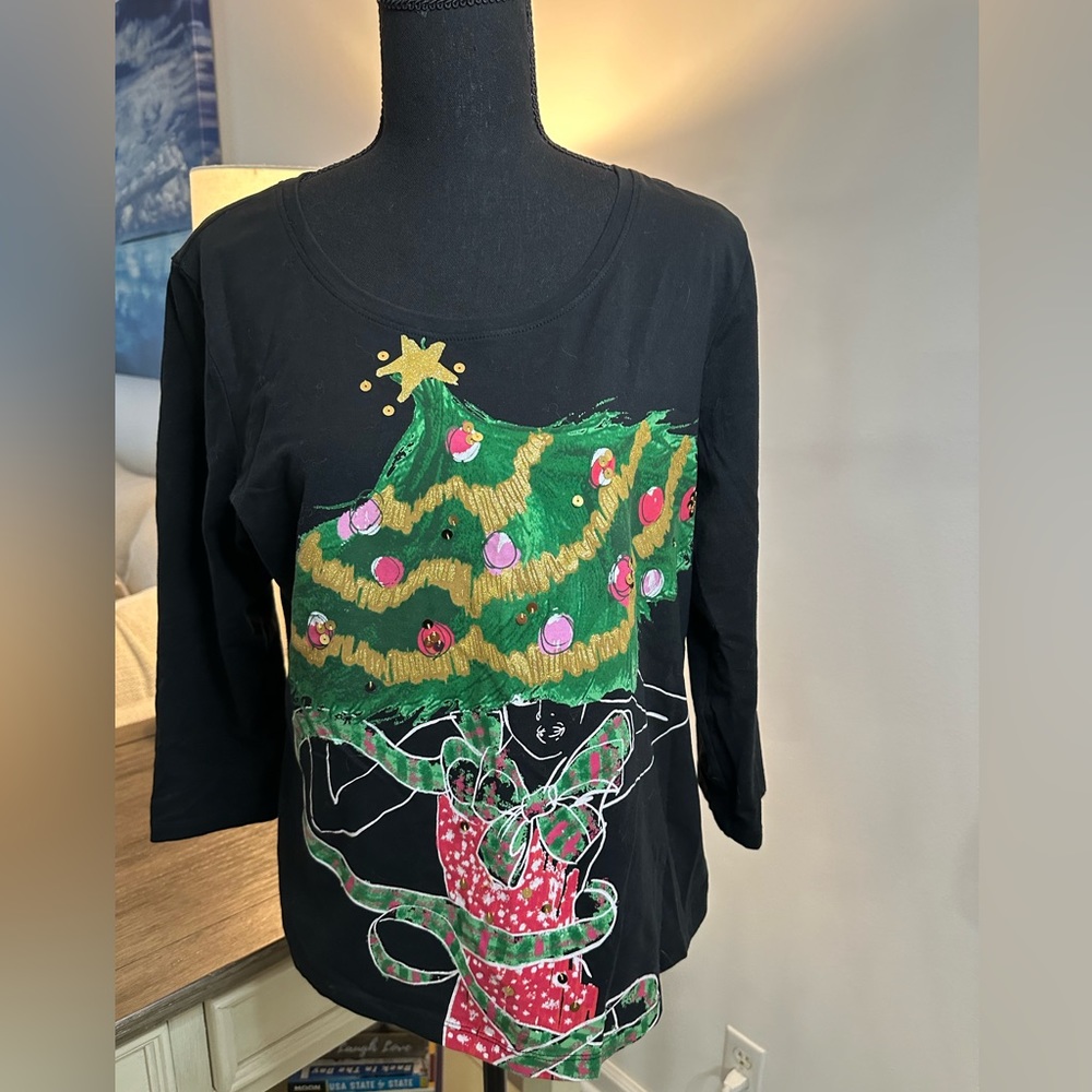 Christmas Tree Headpiece On Lady - Size M